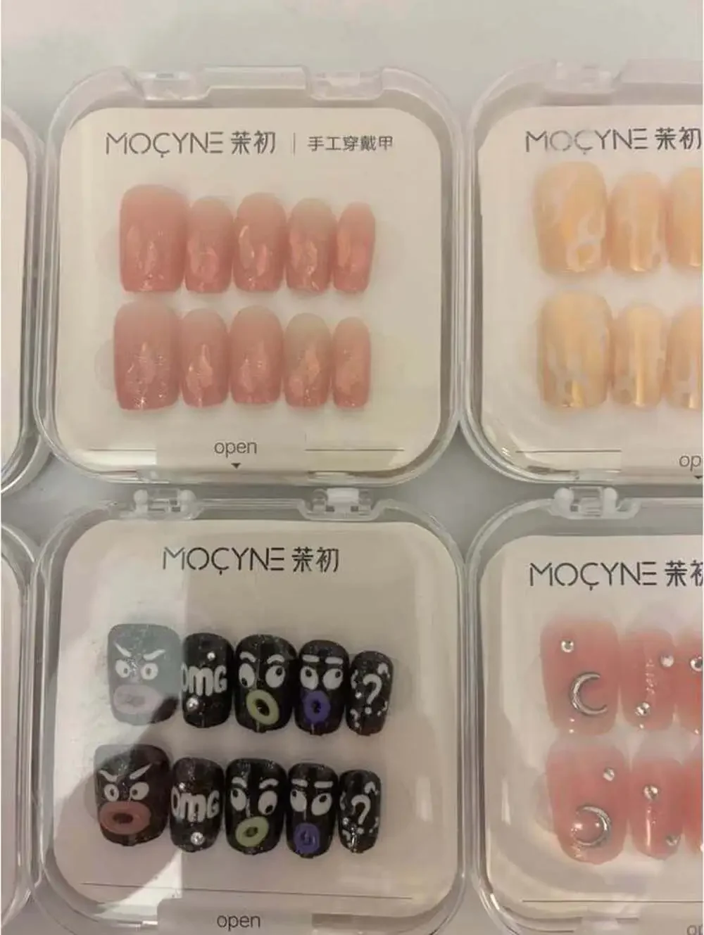 Mocyne Press-On Nails Set